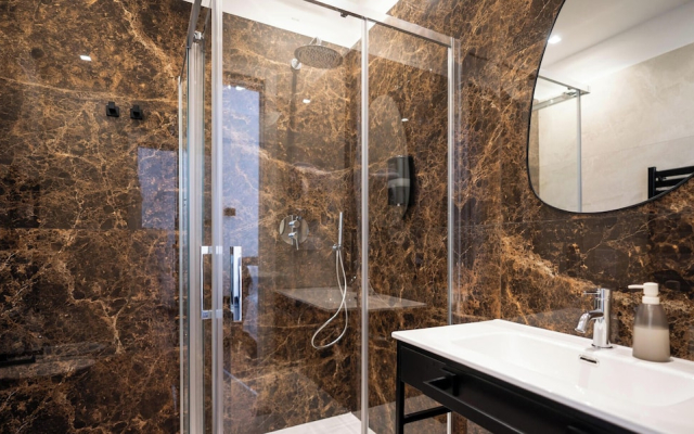 Opera Suites