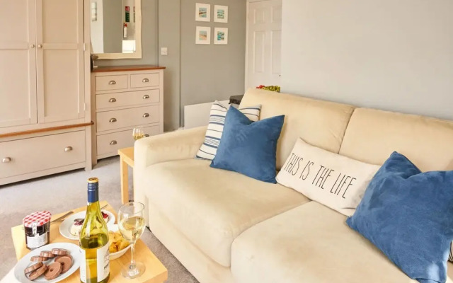Bayfort Sea Studio in Torquay