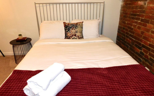 The Lofts at 107