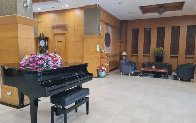 The Rich Hotel Rama 5