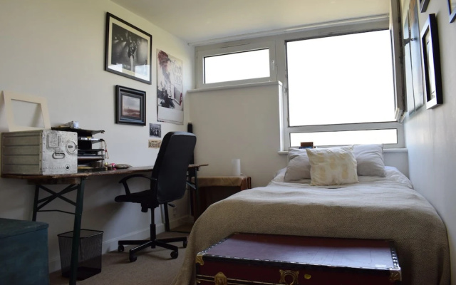 2 Bedroom Apartment Near Central London