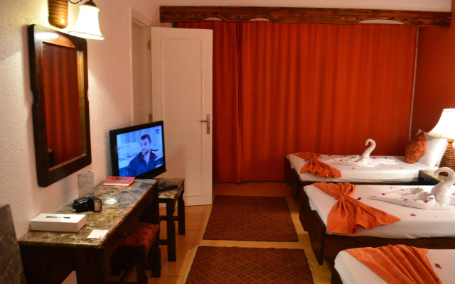 Aida Beach Hotel - El Alamein