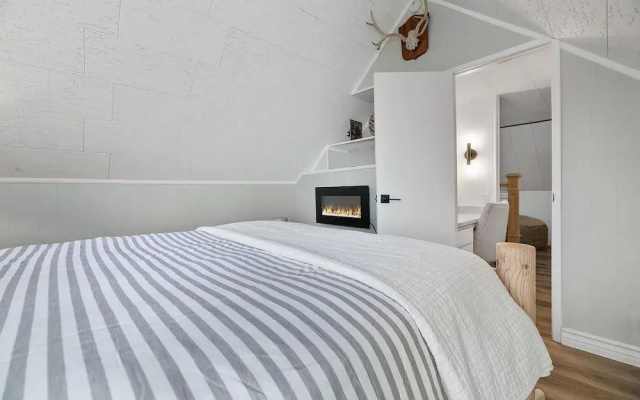 Boulder Bay Bungalow