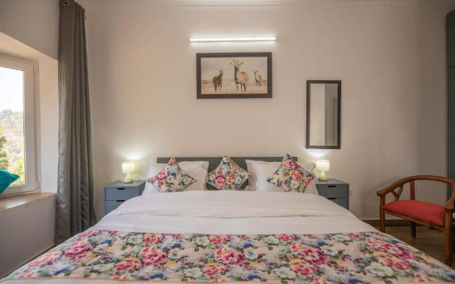 StayVista at Pines & Fir