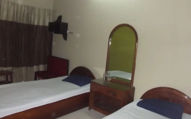 Azmiry Residential Hotel