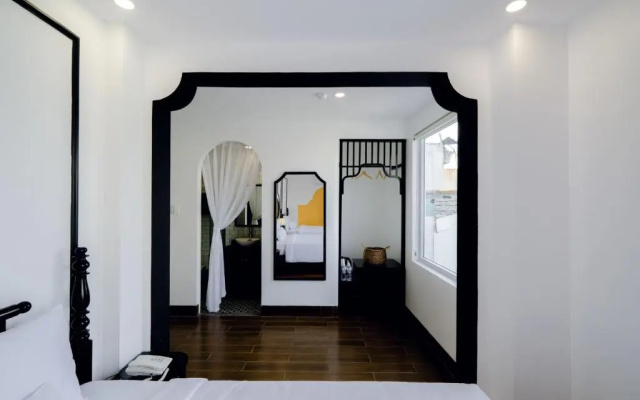 The Fancy House