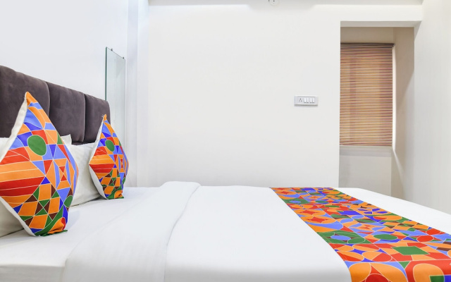 Fabhotel Mannat