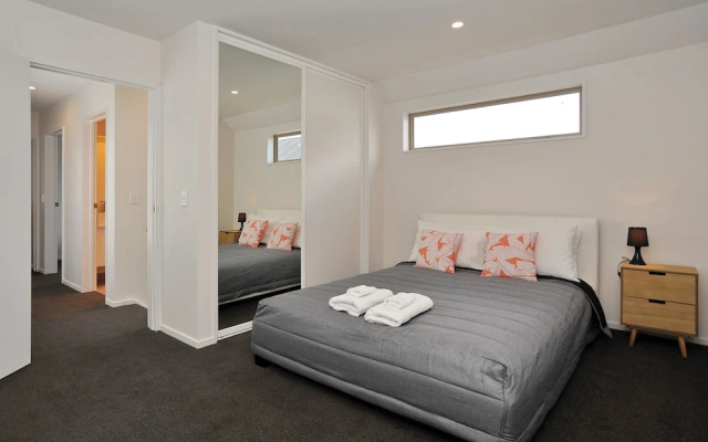 Madras St Apartments - City