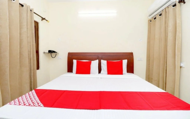 Chinar by OYO Rooms