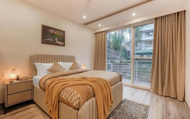 Alaya Stays Pinnacle 3BHK Apartment