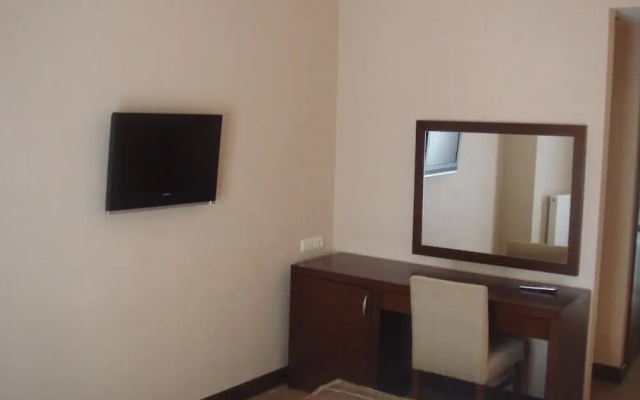 Cetin Otel
