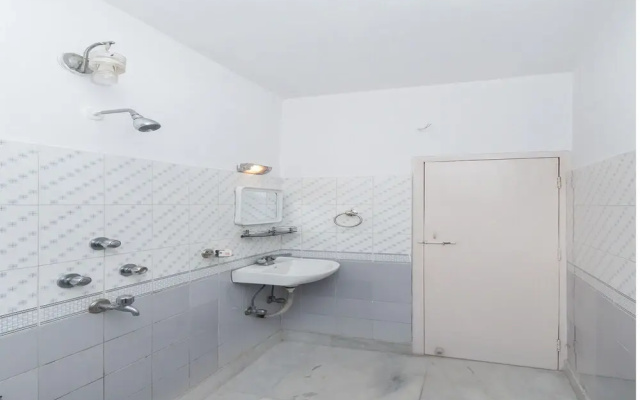 OYO 10183 Calwien Apartment New
