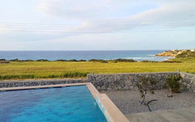 Luxurious Villa With Breathtaking Seaview