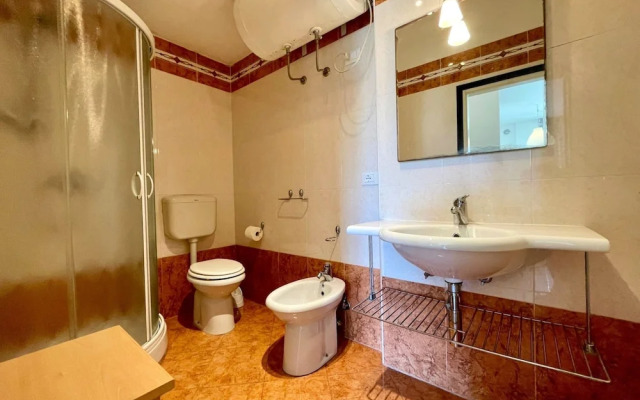 Homely Apartment With Shared Pool