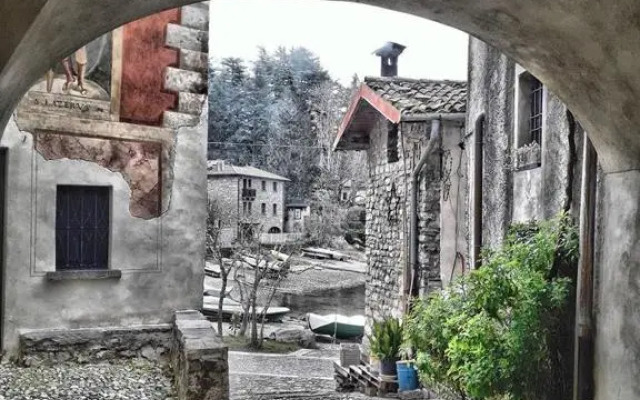 Lierna Castle