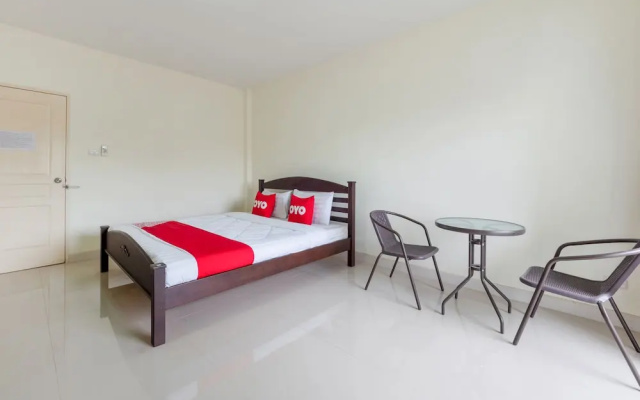 OYO 1069 Baan Nong Moo Apartment