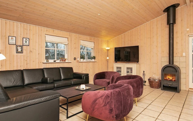 Peaceful Holiday Home in Falster With Indoor Whirlpool