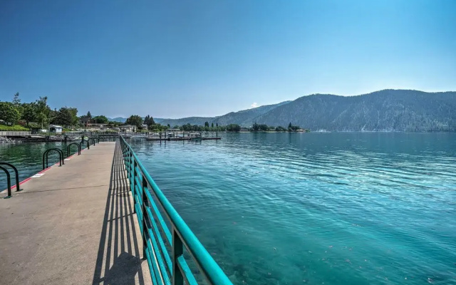 Lake Chelan Condo, Walk to Brewery & Wineries
