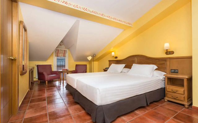 Ski Plaza Hotel & Wellness