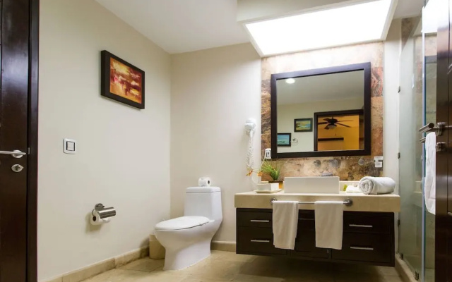 El Faro 104 Reef 2bedroom