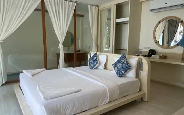 Siam Beach Resort