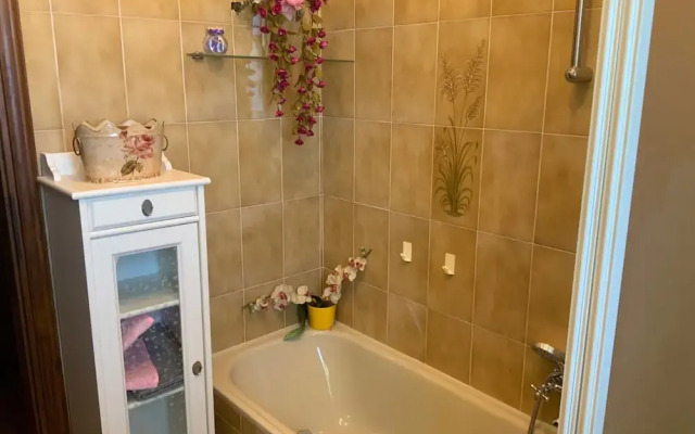 Apartment - Sleeps 5, Balcony, Wifi, Parking