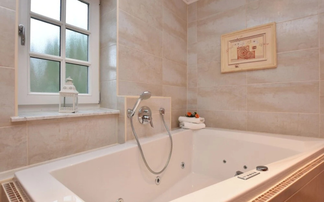 Spacious Holiday Home in Heiligendamm near Forest