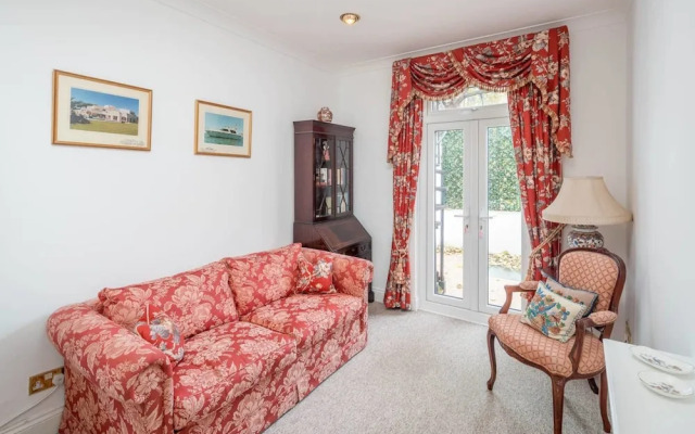 Beautiful 4-bed House in Notting Hill
