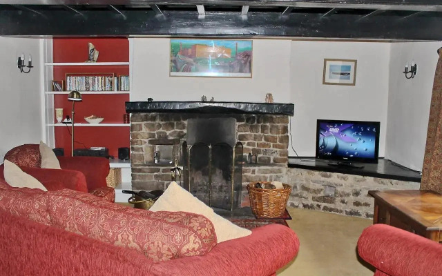 Elm Cottage