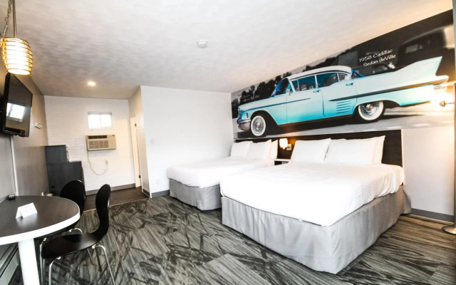 Cadillac Motel