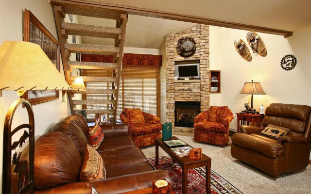 Ski Inn Condominiums