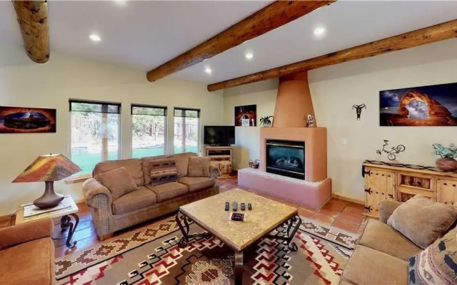Arena Roja ~ 2279 - 4 Br Home