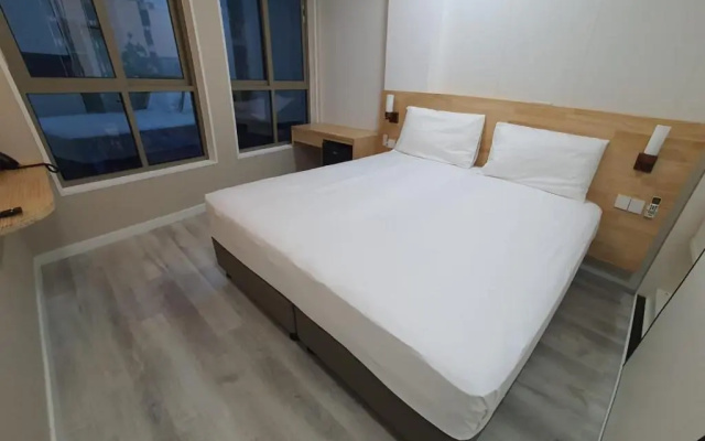Tourist Inn Grand