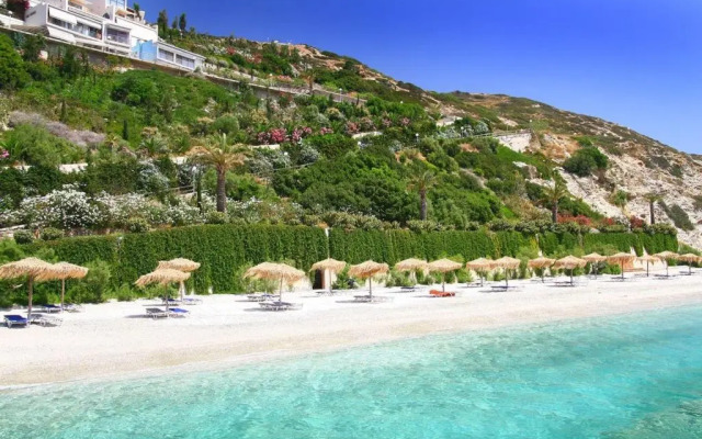Seafront, 5star Home - 4min Walk To Private Beach