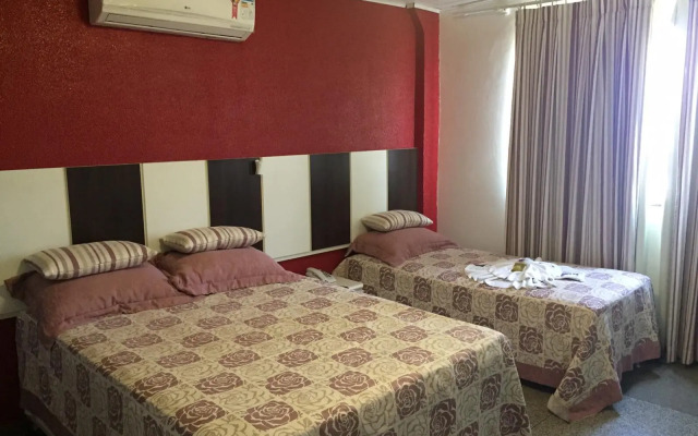 Shelton Hotel