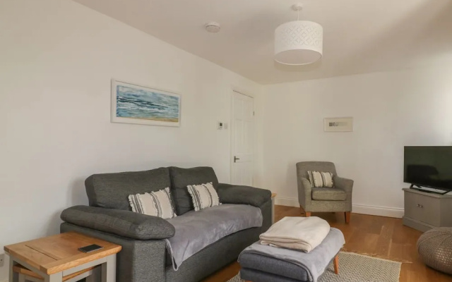 Flat 1, Brek House