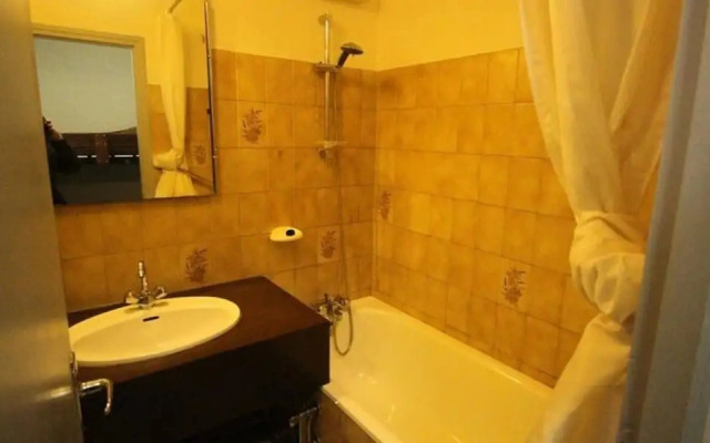 Apartment in Luchon Near Gondola Lift