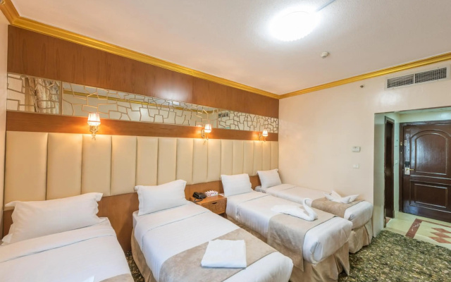 Grand Zowar Hotel