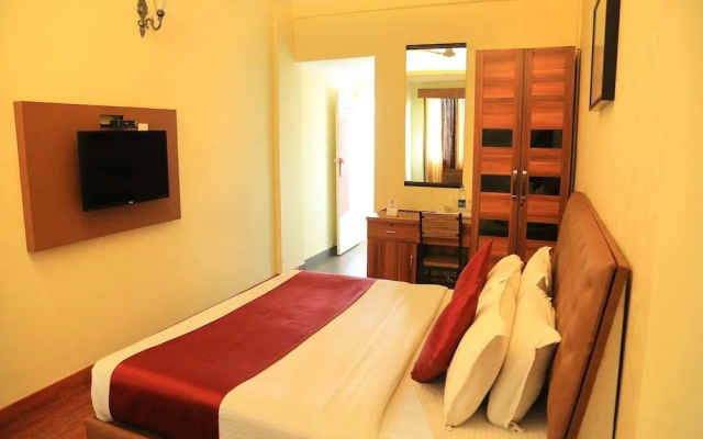 Capital O 1684 Hotel Malabar Inn