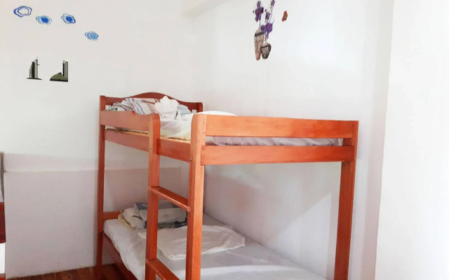 RedDoorz @ Recaido Road Palawan