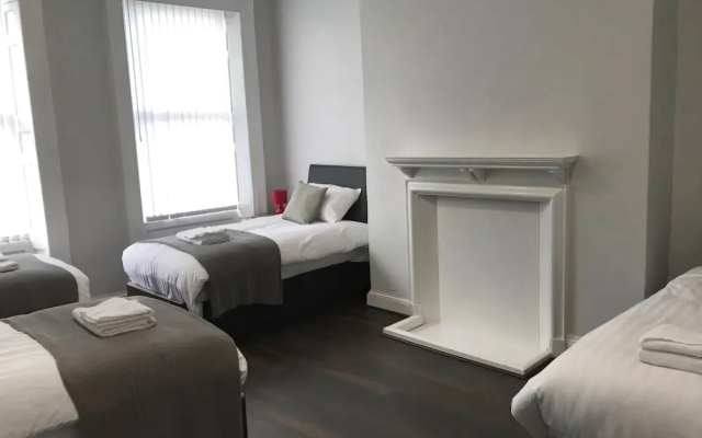 57 Rodney Street Hotel