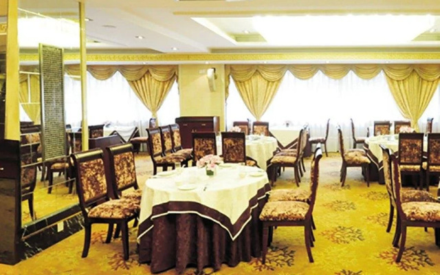 Gaoxiong Hotel