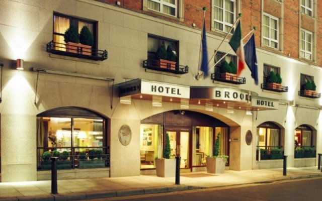 Отель Brooks Hotel Ирландия, Дублин - отзывы, цены и фото номеров - забронировать отель Brooks Hotel онлайн вид на фасад
