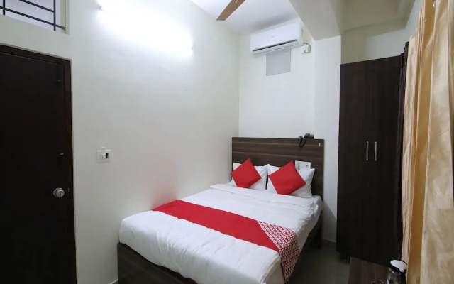 OYO 26630 Mathura Inn