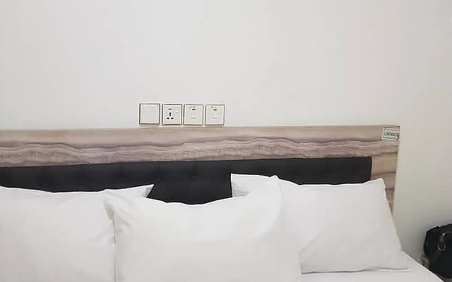 Z'Bass Hotel & Resort