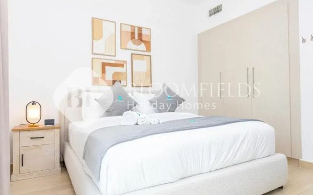 Bloomfields Modern 1Br Water's edge