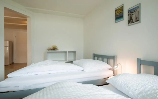 Alpine Hostel A12