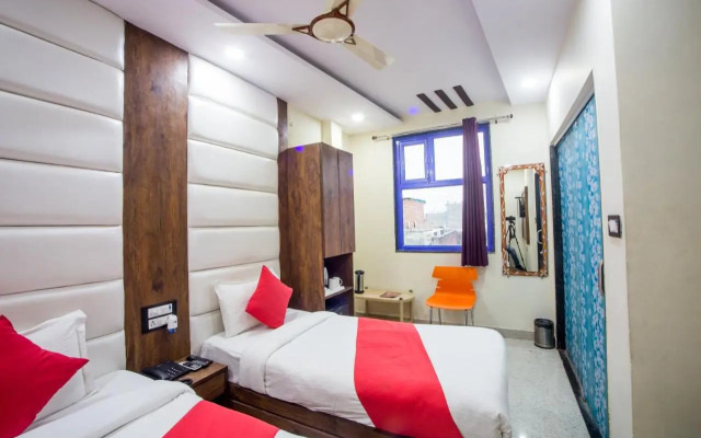 Hotel Dollar Inn