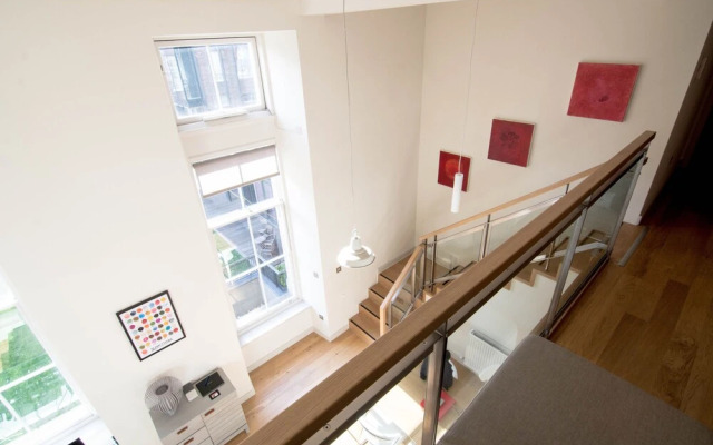 424 - Simpson's Loan Duplex Apartment