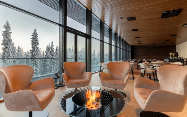 Arctic Panorama Resort & Spa